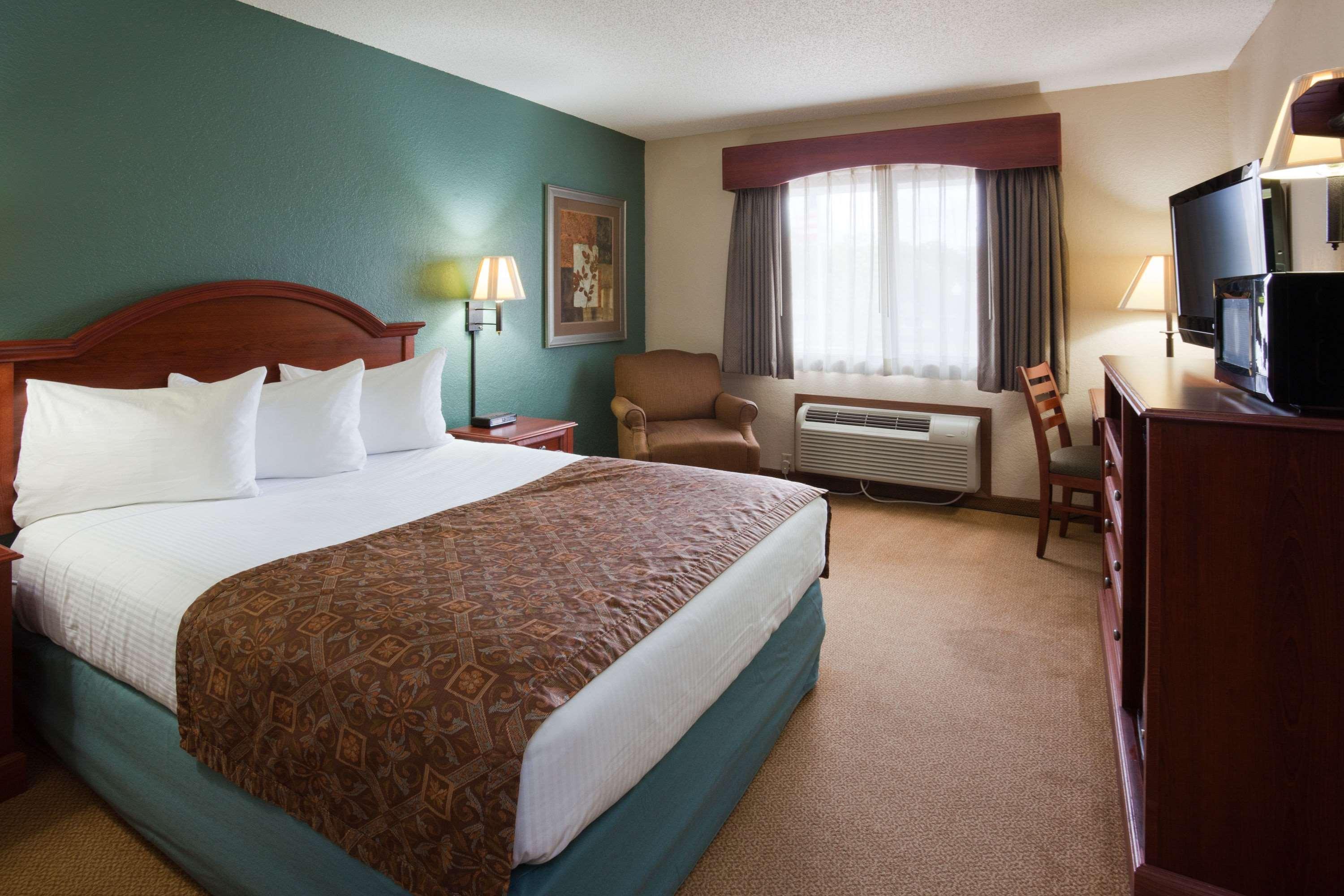 Americinn By Wyndham St. Peter מראה חיצוני תמונה