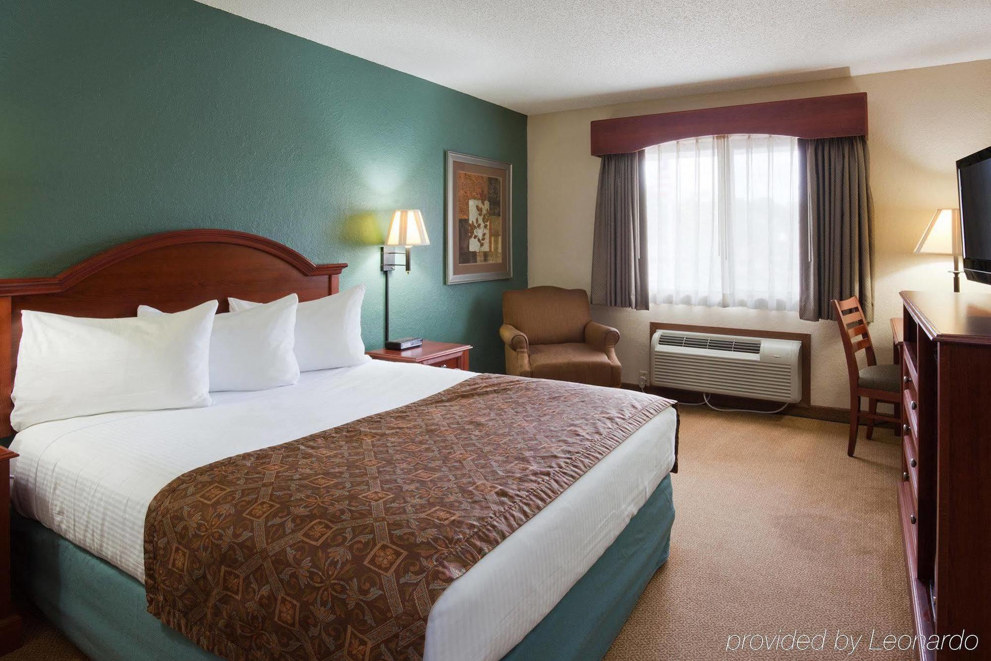 Americinn By Wyndham St. Peter מראה חיצוני תמונה