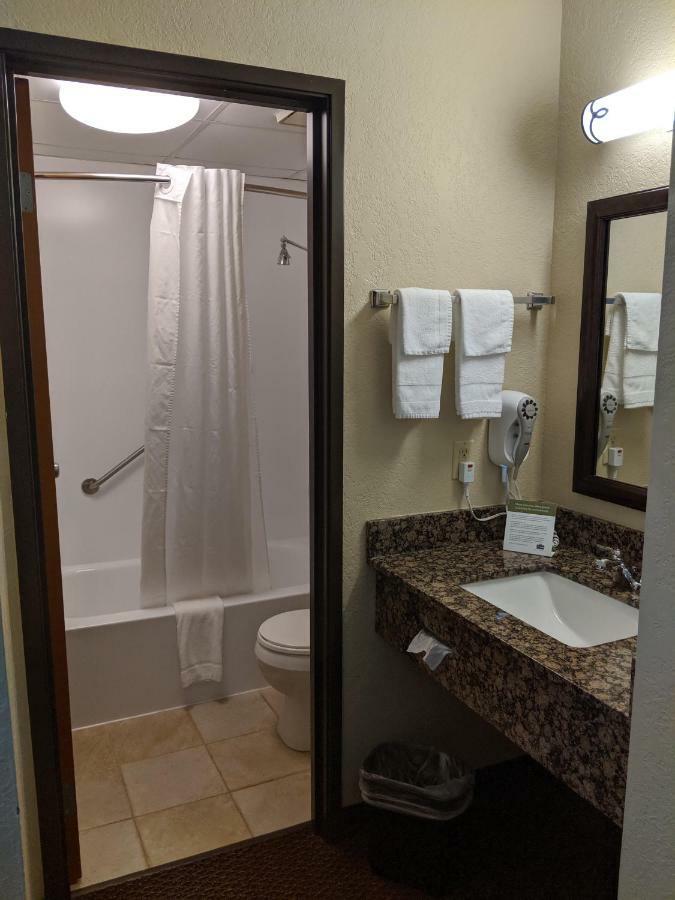 Americinn By Wyndham St. Peter מראה חיצוני תמונה